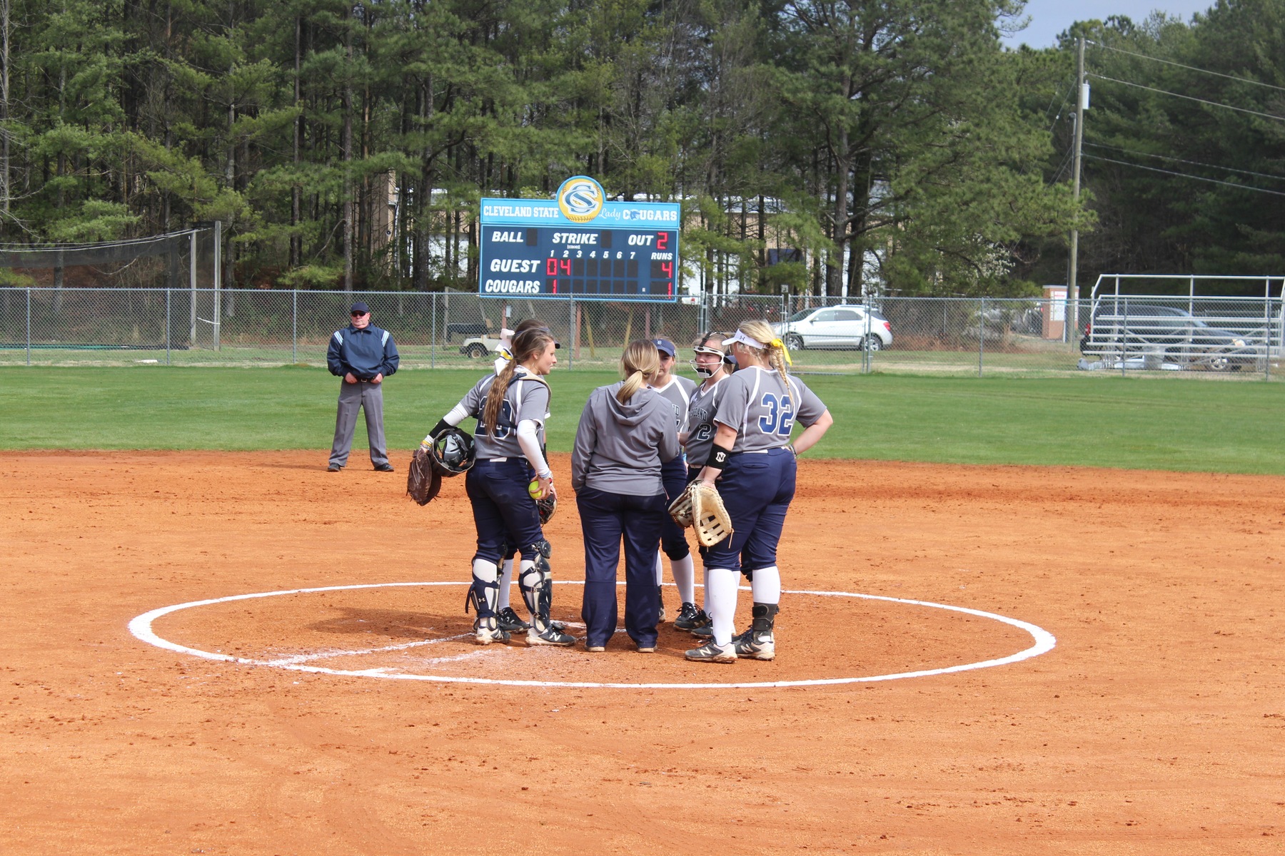 Softball Splits Doubleheader With Vol State