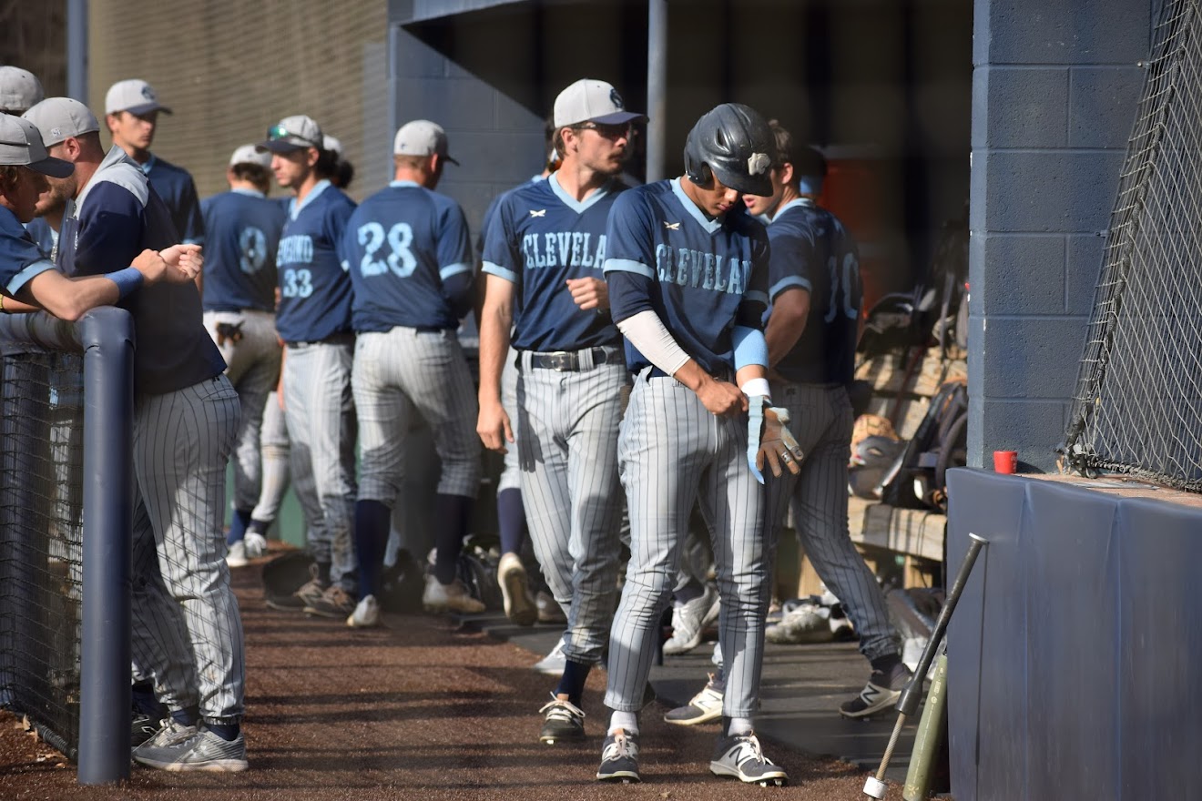 Cougar Baseball Comes from Behind to Split with Motlow State