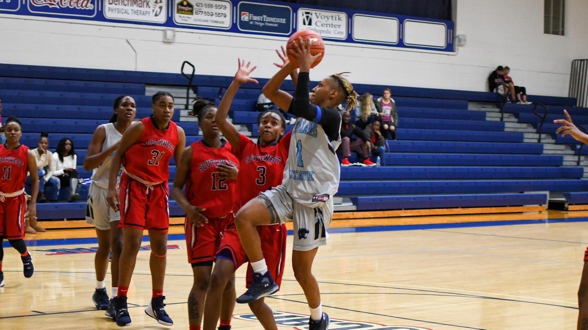 Sophomores Power Lady Cougs Past Roane State in Home Opener